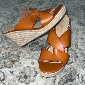 Zigi Soho wedges